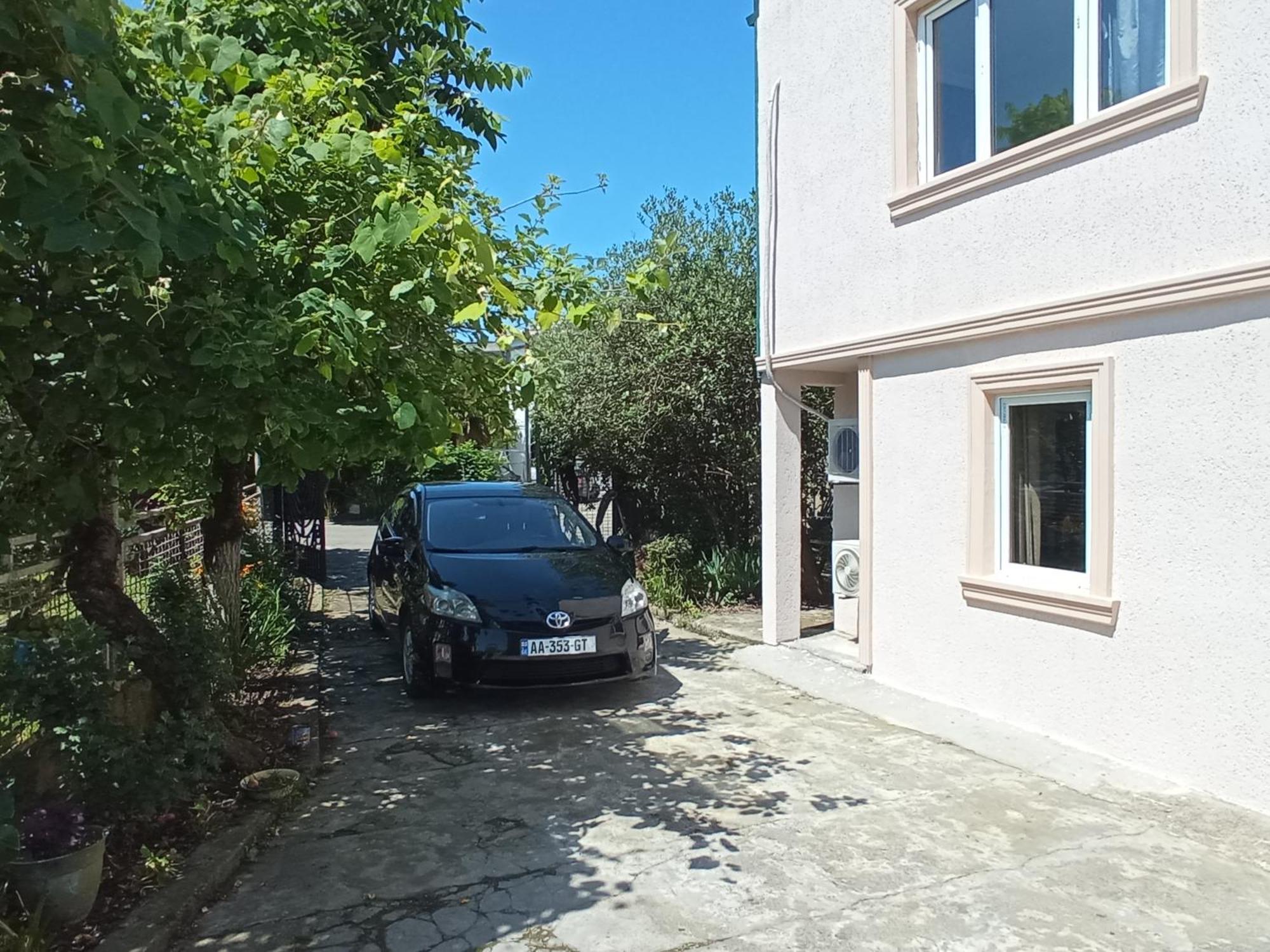 Zaza Hotell Kobuleti Rom bilde